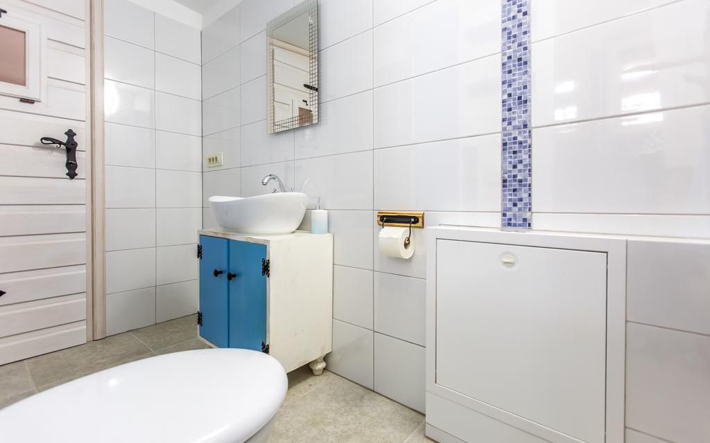 Villa Cima Vrbnik Eksteriør billede